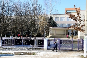 Кирсовская гимназия им. М. Танасогло отмечает 35-летний юбилей