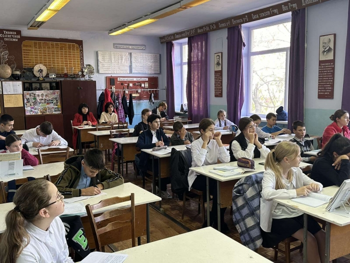 ВЫЕЗДНОЙ ДЕНЬ ГЛАВНОГО УПРАВЛЕНИЯ ОБРАЗОВАНИЯ В ГИМНАЗИИ с. ДЕЗГИНЖА