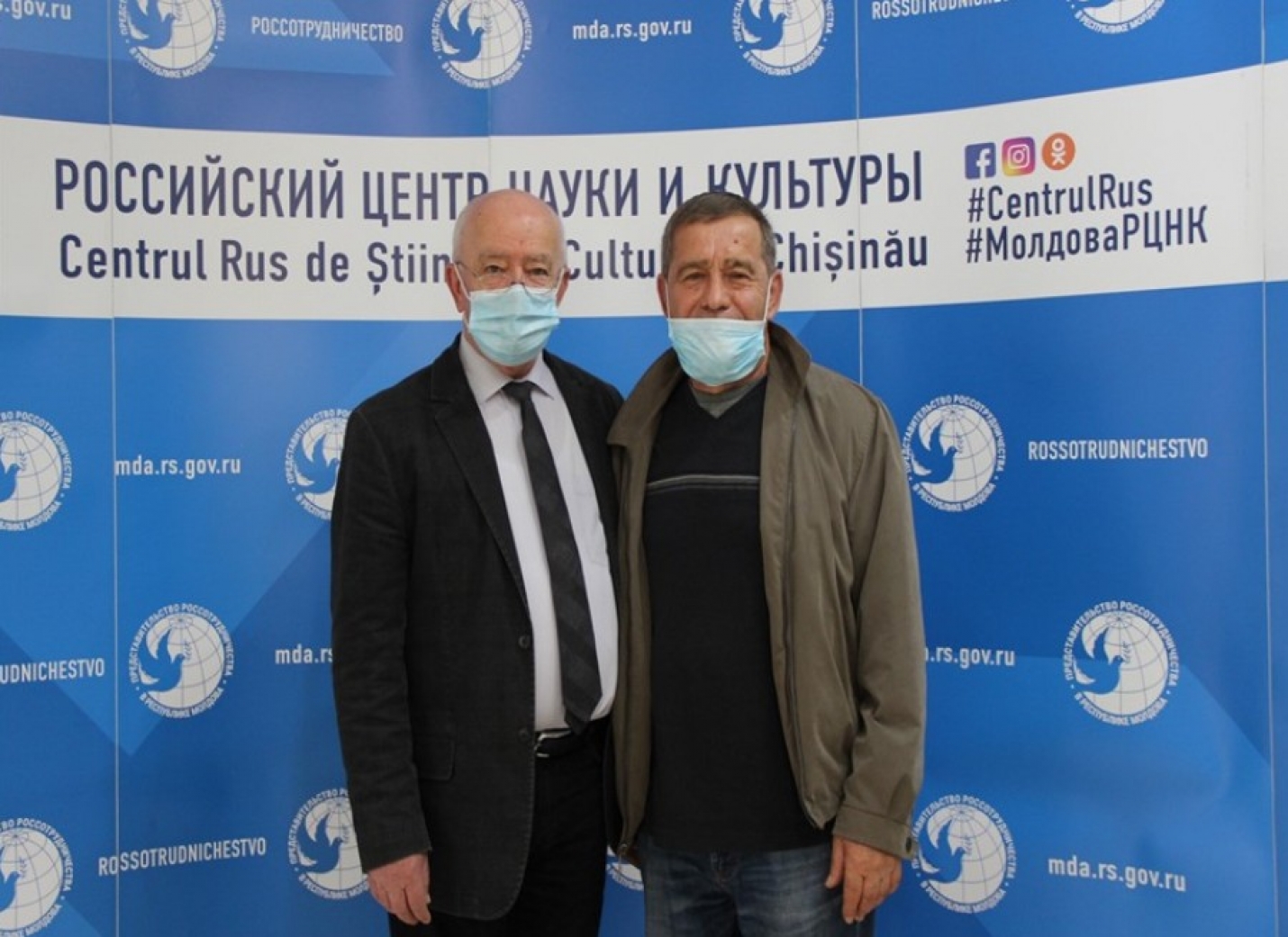 Учитель гимназии села Баурчи Дмитрий ПАМУЖАК стал победителем &laquo;Тотального диктанта - 2020&raquo;